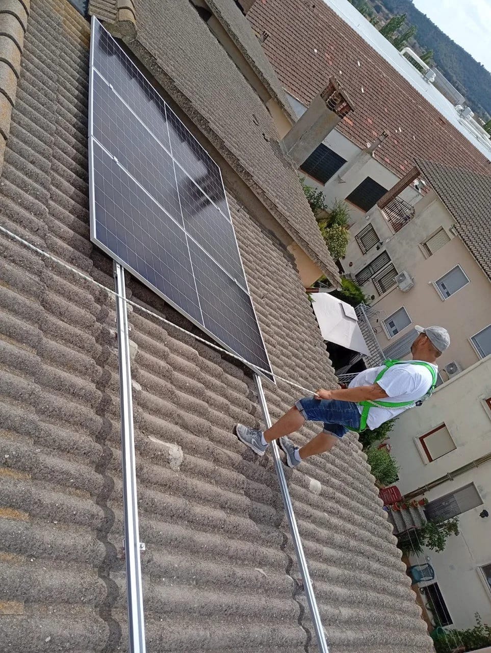 Instalación solar de 6 kW en Lleida — detalle 4 de la instalación